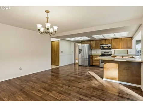 21216 SW Martinazzi Avenue Tualatin OR 97062
