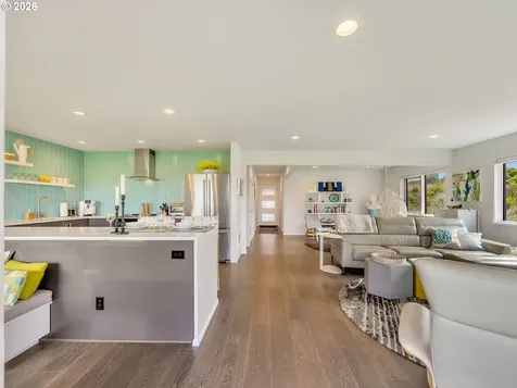 856 Neacoxie Boulevard Gearhart OR 97138