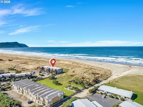 856 Neacoxie Boulevard Gearhart OR 97138