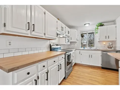 4312 NE 106th Avenue Vancouver WA 98682