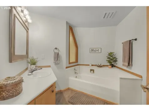 22690 S Springwater Road Estacada OR 97023