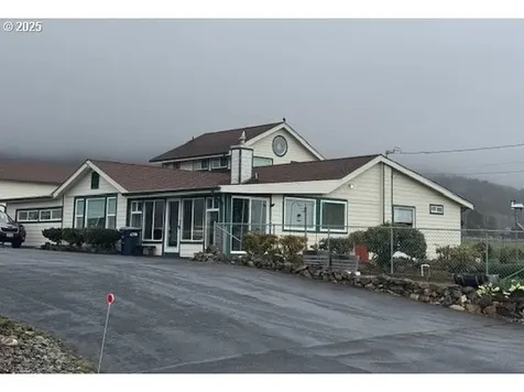 15371 Oceanview Drive Brookings OR 97415