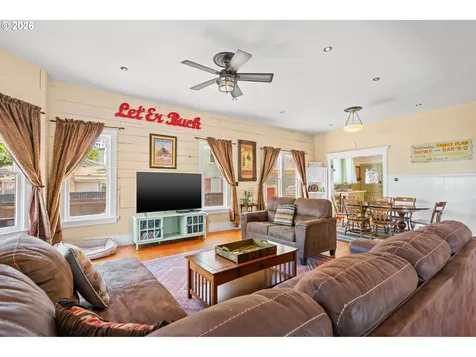 614 SE Byers Avenue Pendleton OR 97801