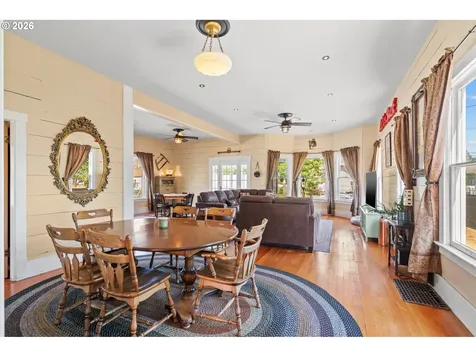 614 SE Byers Avenue Pendleton OR 97801