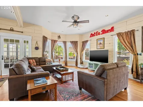 614 SE Byers Avenue Pendleton OR 97801