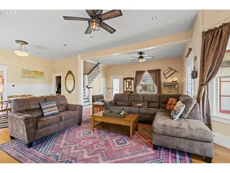 614 SE Byers Avenue Pendleton OR 97801
