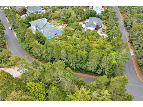 4922 Oceana Drive Florence OR 97439