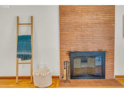 4214 SE 91st Avenue Portland OR 97266
