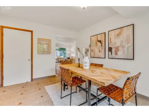 4214 SE 91st Avenue Portland OR 97266