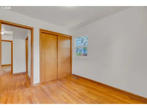 4214 SE 91st Avenue Portland OR 97266