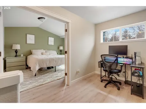 1316 SE Roundelay Street Hillsboro OR 97123