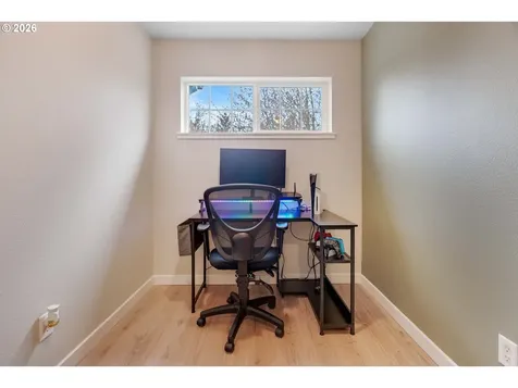1316 SE Roundelay Street Hillsboro OR 97123