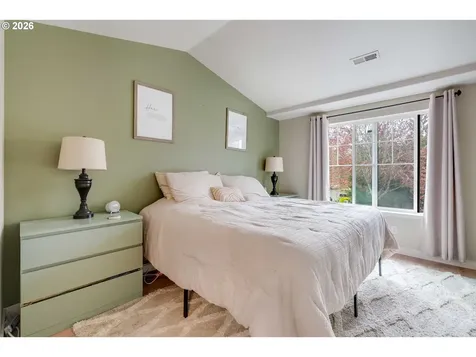 1316 SE Roundelay Street Hillsboro OR 97123