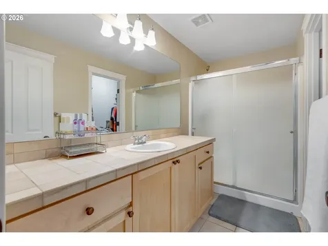 1316 SE Roundelay Street Hillsboro OR 97123
