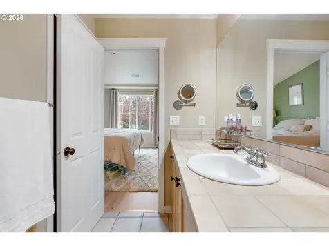 1316 SE Roundelay Street Hillsboro OR 97123
