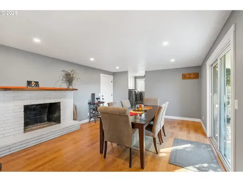 1035 S 11th Street Cottage Grove OR 97424