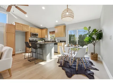 595 Raber Road Eugene OR 97402