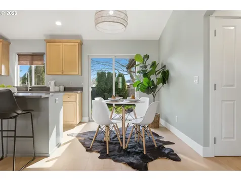 595 Raber Road Eugene OR 97402