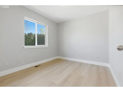 595 Raber Road Eugene OR 97402