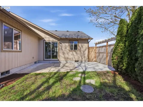 595 Raber Road Eugene OR 97402