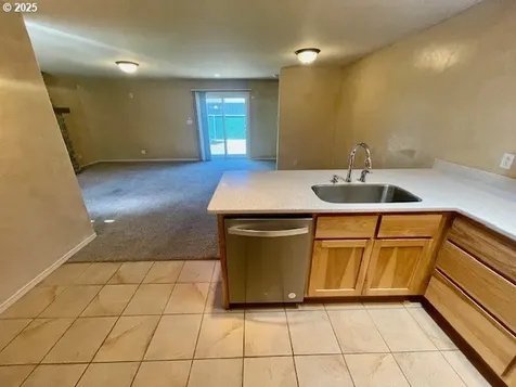 954 Noble Avenue Coos Bay OR 97420
