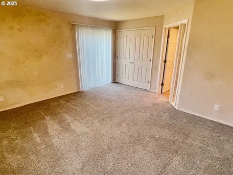 954 Noble Avenue Coos Bay OR 97420