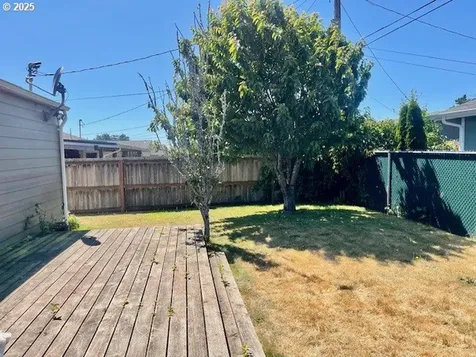 954 Noble Avenue Coos Bay OR 97420