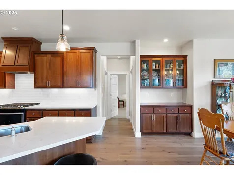 1705 Trevino Road Creswell OR 97426