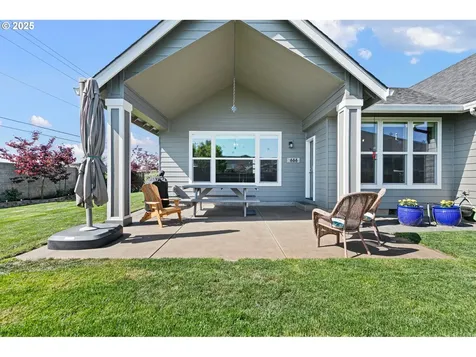 1705 Trevino Road Creswell OR 97426