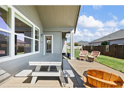 1705 Trevino Road Creswell OR 97426