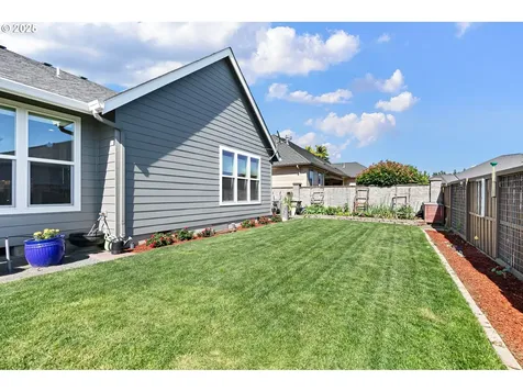 1705 Trevino Road Creswell OR 97426