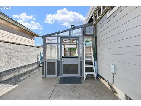 1705 Trevino Road Creswell OR 97426