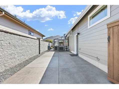 1705 Trevino Road Creswell OR 97426