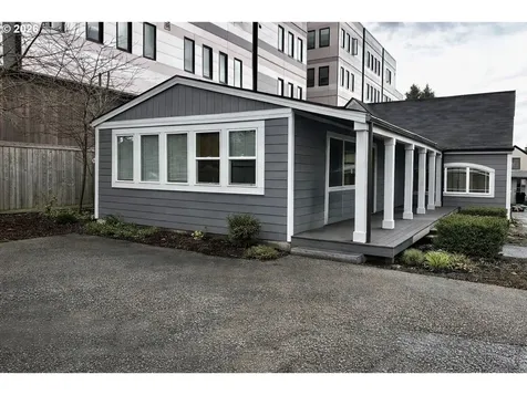 5845 NE Prescott Street Portland OR 97218