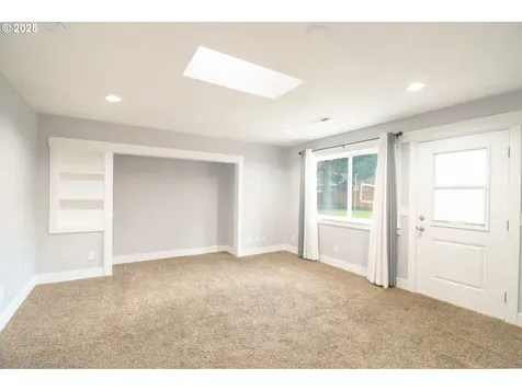 4718 NE 129th Avenue Vancouver WA 98682
