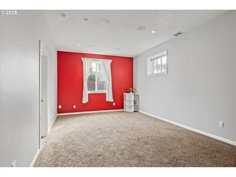 4718 NE 129th Avenue Vancouver WA 98682