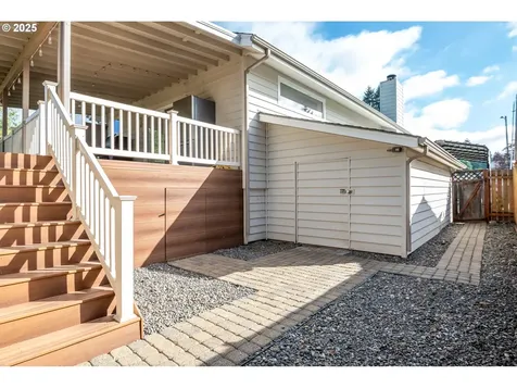 4718 NE 129th Avenue Vancouver WA 98682