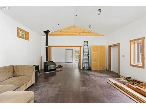 565 Canyon Road Lyle WA 98635