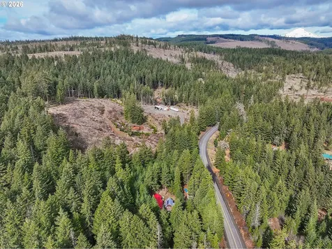 565 Canyon Road Lyle WA 98635