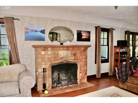 56647 Columbia River Highway Warren OR 97053