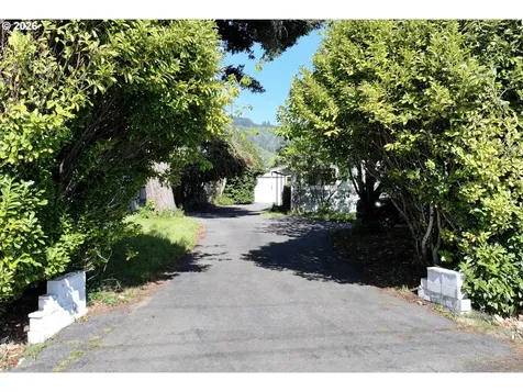 15931 Oceanview Drive Brookings OR 97415