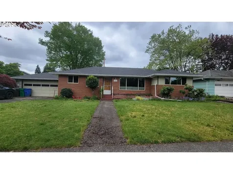 10826 NE Oregon Street Portland OR 97220