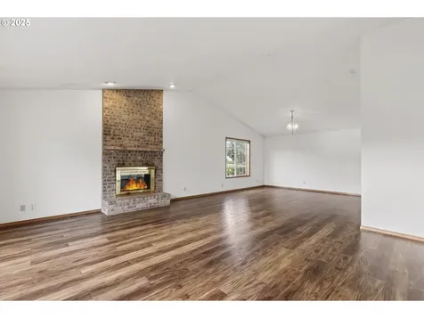 418 NW 112th Street Vancouver WA 98685