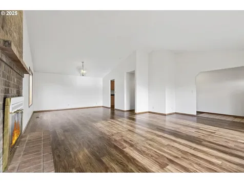418 NW 112th Street Vancouver WA 98685