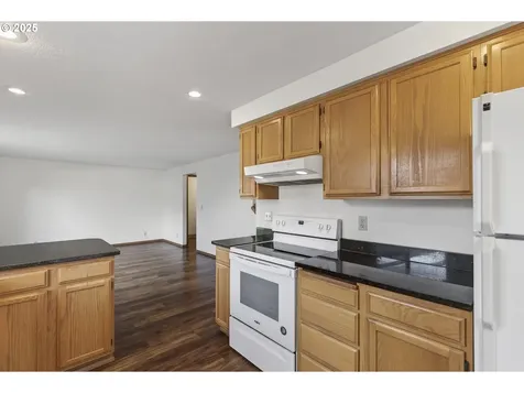 418 NW 112th Street Vancouver WA 98685