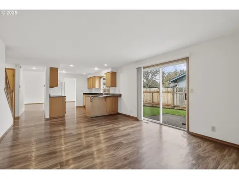 418 NW 112th Street Vancouver WA 98685