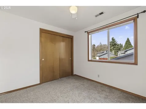 418 NW 112th Street Vancouver WA 98685