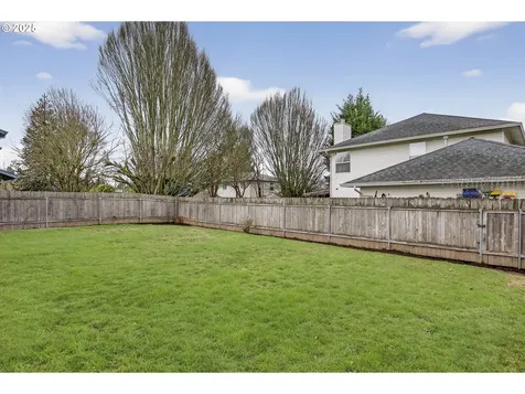418 NW 112th Street Vancouver WA 98685