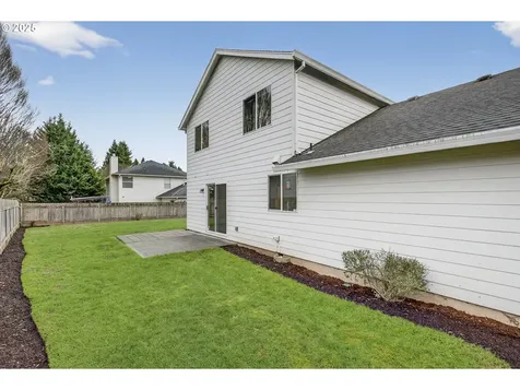 418 NW 112th Street Vancouver WA 98685