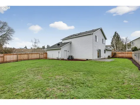 418 NW 112th Street Vancouver WA 98685